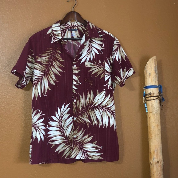 Van Heusen Other - Van Heusen Maroon/ Tan Hawaiian Button Down